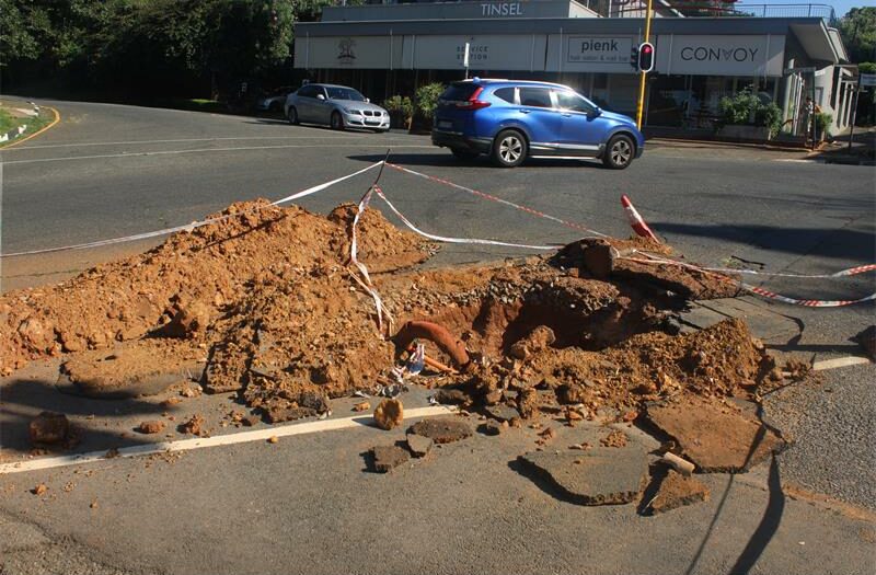 JRA described measures to coordinate with Joburg Water and minimise prolonged road disruptions to prevent further delays in road repairs.