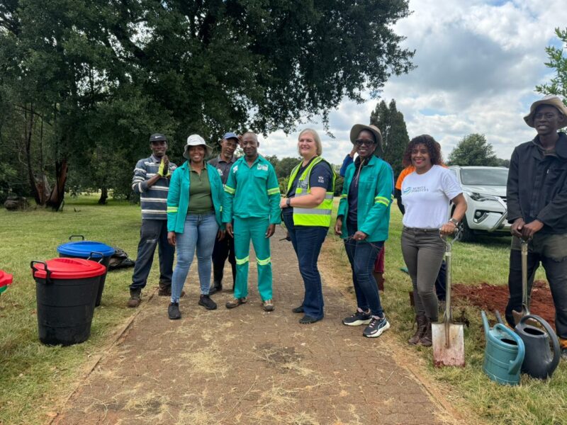 From removing invasive plants to cleaning waterways, a major clean-up got underway at the Botanical Gardens.