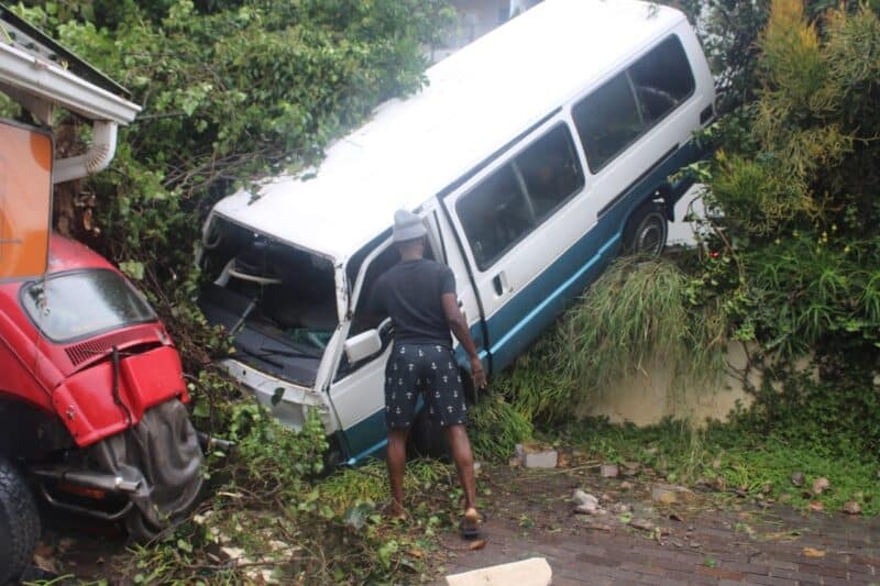 Mother and daughter were taken to Halen Joseph hospital after a taxi lost its brakes on Marian road.