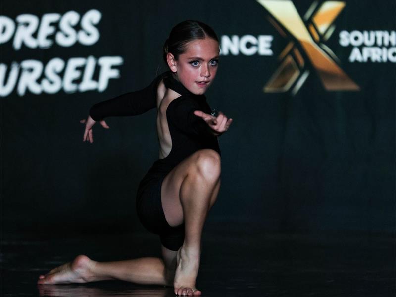 EA Studio dancer Nekoda Roux says music, friendship, and hard work keep her motivated.