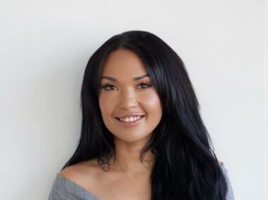 For years, Kalene Oliver believed she was 'too much'. Today, this author is helping readers embrace their imperfections through her deeply personal debut book, She's a Hot Mess.