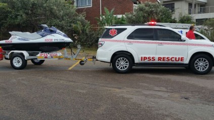 IPSS Medical Rescue at the beach to assist with the rescue. Photo: Rapid Care