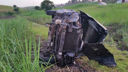 The vehicle came to a standstill near a sugarcane field. Photo: IPSS Medical Rescue