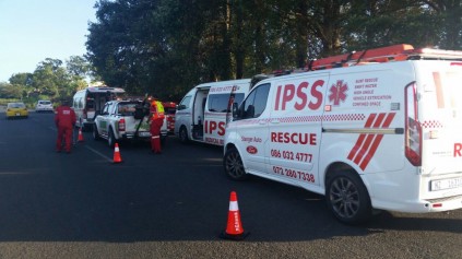 Emergency services on scene. Photo: IPSS Medical Rescue