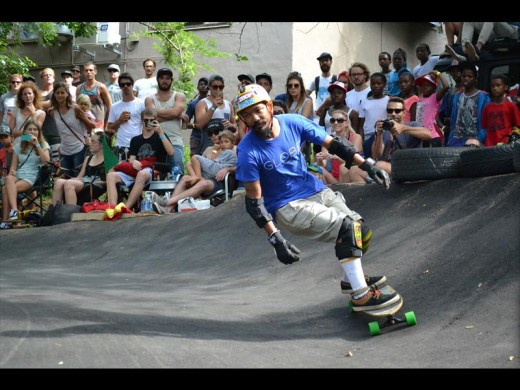 Cape Town's Kent Lingiveldt cruising in the bowl.
