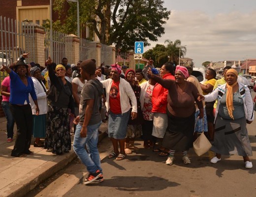 Residents protesting outside the KwaDukuza Magistrate Court.