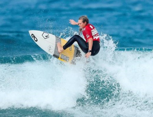 Skye Burgess (AUS) on her way to victory in the 2016 Ballito Women’s Pro at Willard Beach on Tuesday Photo: WSL / Cestari