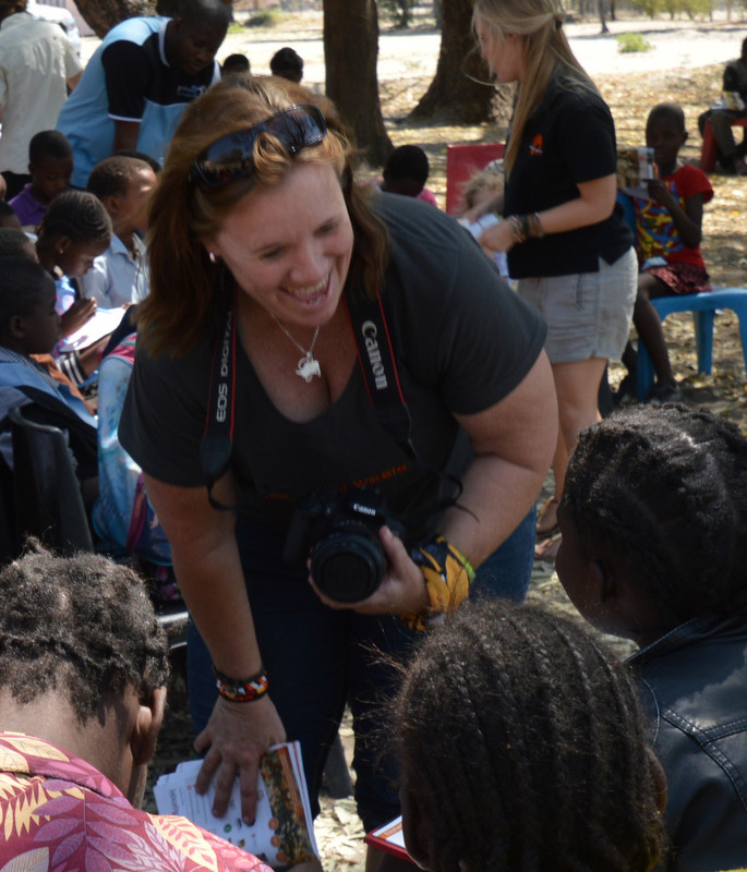 CARLA LEADER OF ELEPHANT IGNITE TEAM WITH CHILDREN FROM BEETSHA SCHOOL. DSC_0023 (65)