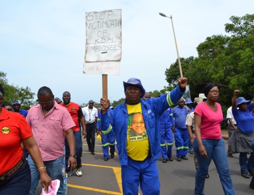 Municipal workers came together on Friday in a march against the abuse of members of the municipality.