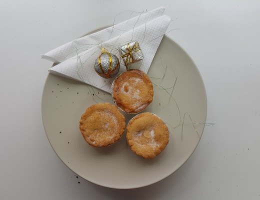 Checkers could have done a bit more with their mince pies. 