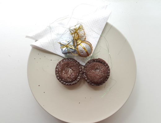 The Woolworths chocolate brownie mince pies look a lot like chocolate volcanoes and taste similar too. 