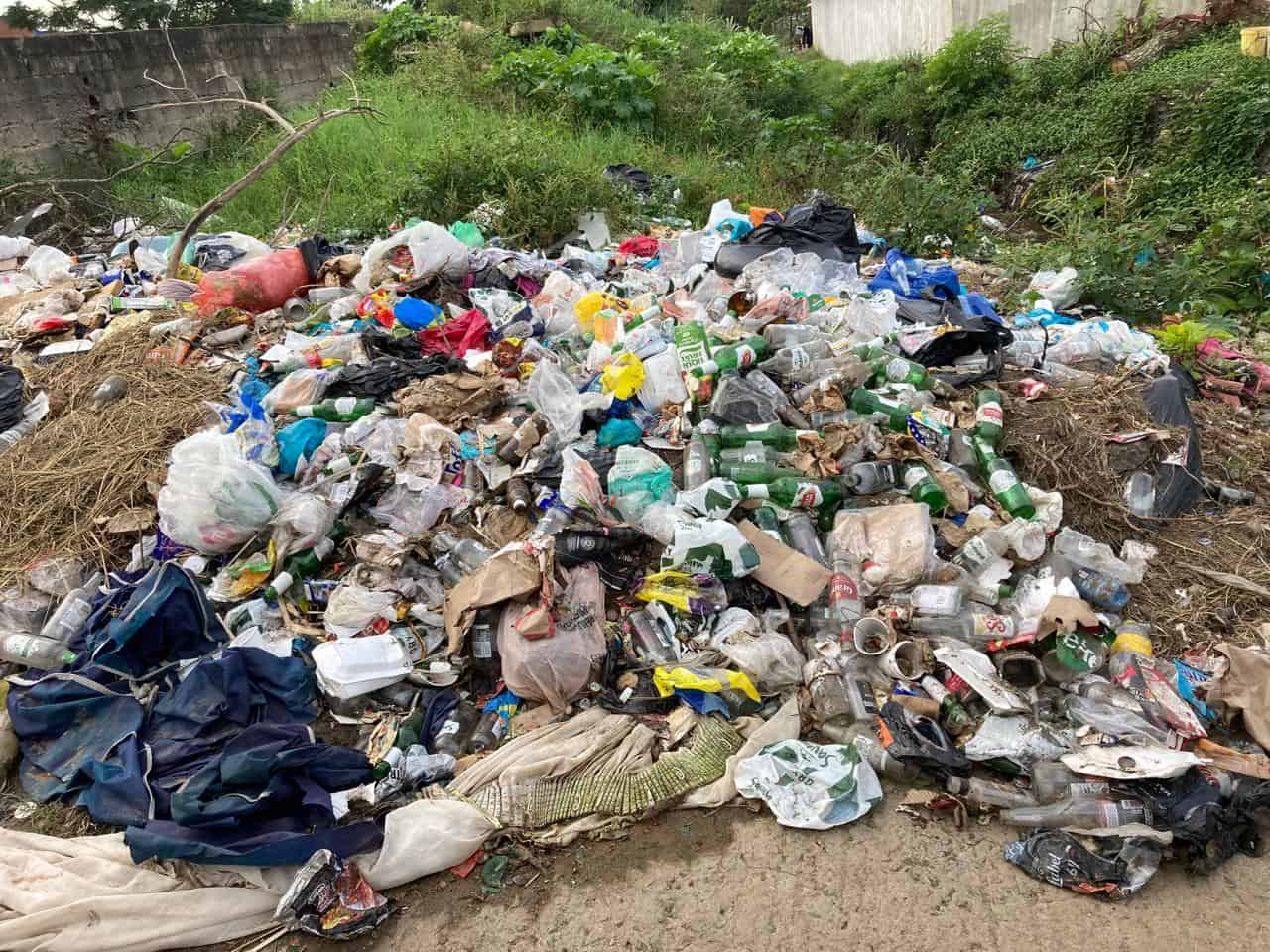 Shaka's Head residents live in filth as town becomes open dump