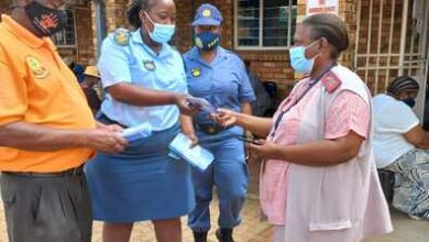 Rietgat police ends 16 Days of Activism campaign door-to-door
