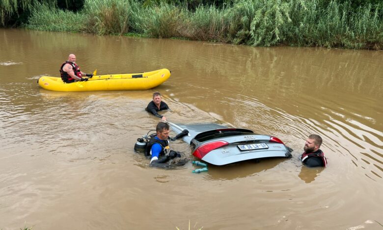 Body of man recovered from north river after car swept away | Rekord