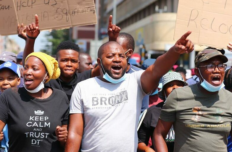 Flood victims threaten to invade land