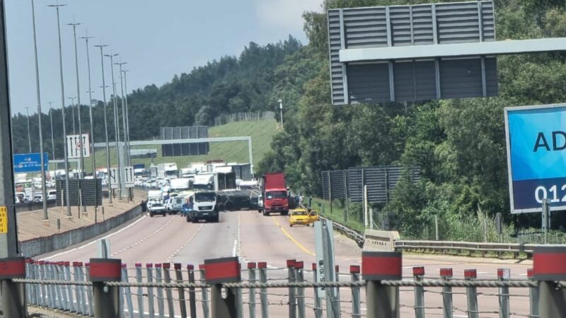 Man airlifted after vehicle overturns on N1