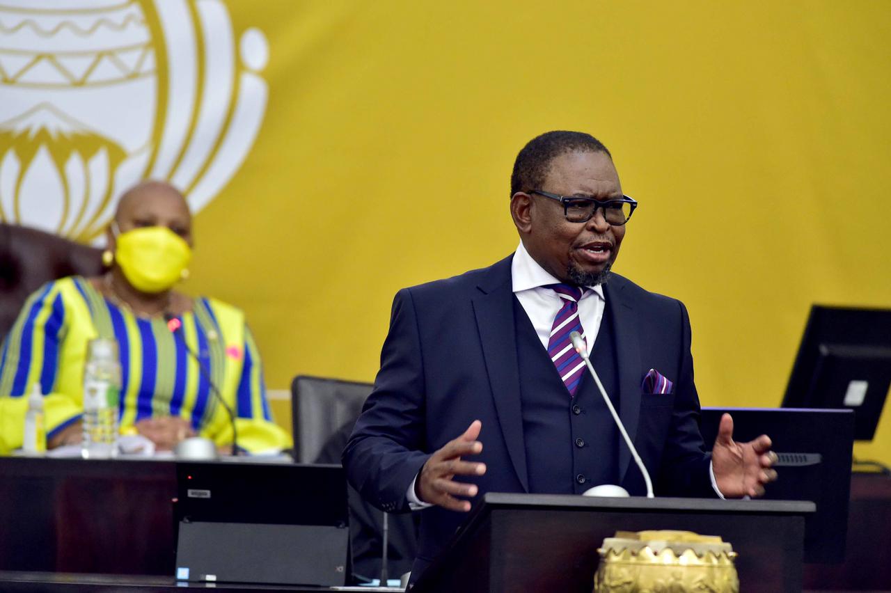 Minister of Finance says e-tolls’ user-pay system should not be entirely killed