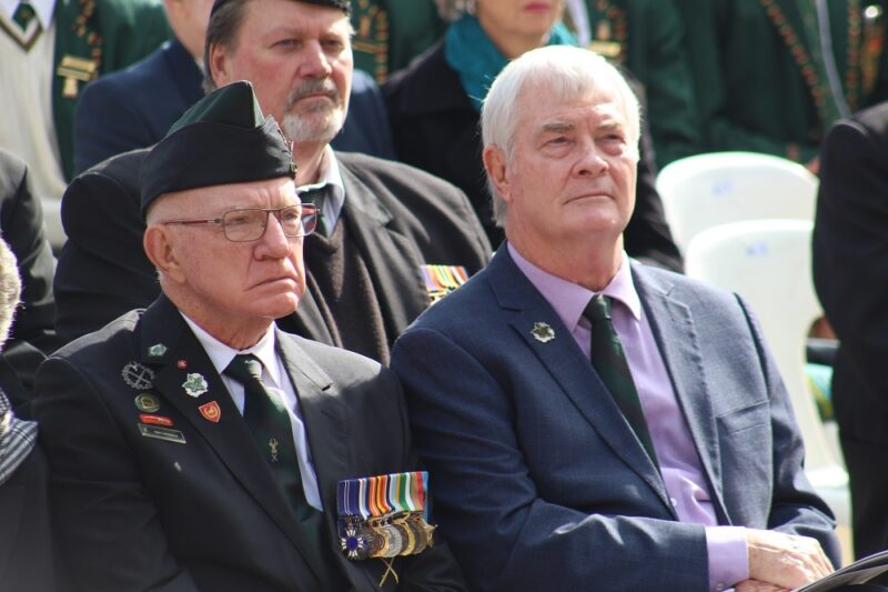 Genl. Gert Opperman, voormalige hoof van die VTM en Pieter Groenewald van die VF Plus.