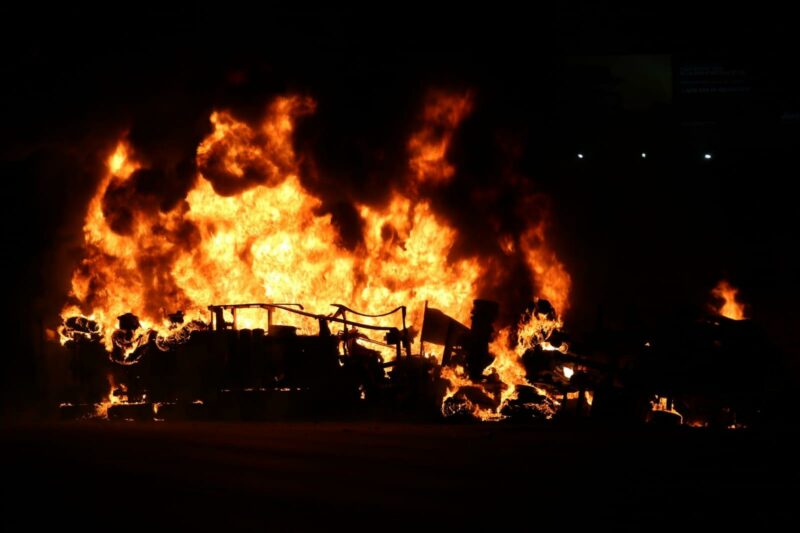 Picture depicting wreckage of the burnt truck. Picture: Supplied