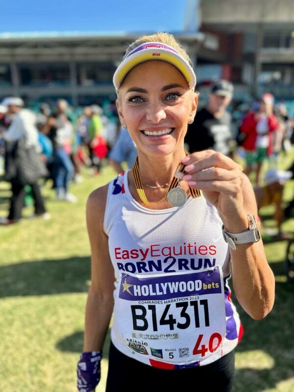 Local club wins the Veterans Ladies Team shield at Comrades