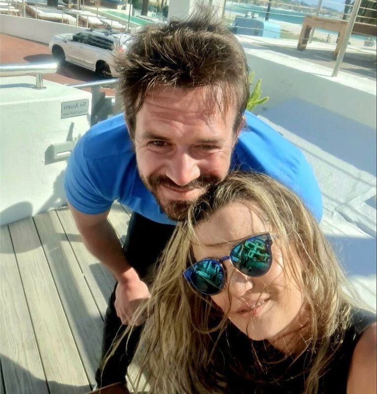 Geliefdes uit Kaap omring Liefling van Loftus nou ook tydens koma in Pretoria-hospitaal