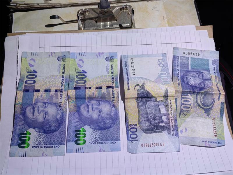 Man arrested for attempting to bribe police in north with R400