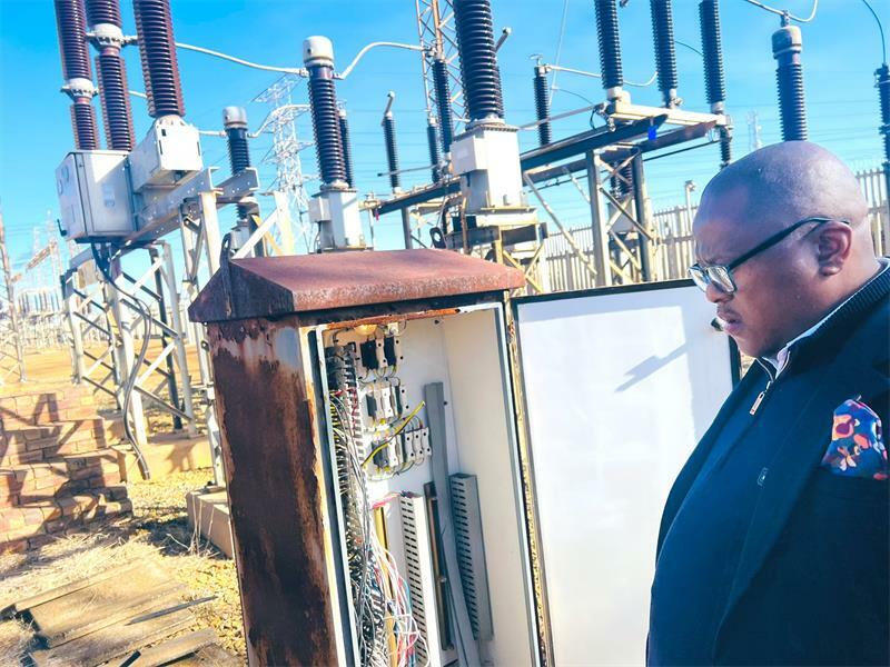 Metro blames power outages on load-shedding, cold weather, etc.