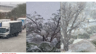 A screenshot of a video circulating on social media showing snow in Johannesburg.