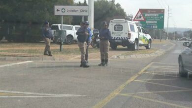 Metro commits to service despite ongoing protest