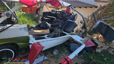 Two killed, several injured as minibus crashes into wall