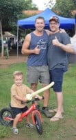 Elandre (voor) saam met sy pa, Thiaan Oosthuyzen en Jacques Louwrens