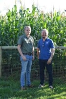 Michael Bresler (Pretoria Boeremark) en Skaap Jacobs (Afrikaanse Toekomstrust)