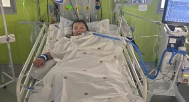 Seven-year-old Johandré Blom is fighting for his life after a crocodile attack, with urgent medical support needed.
