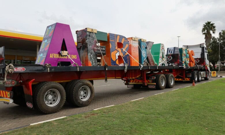 Afrikaans word 100 – Kom vier saam! | Rekord