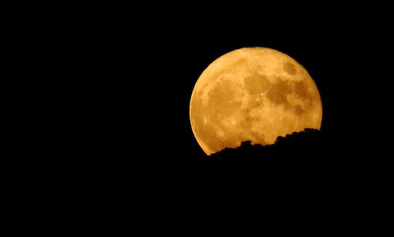 See October’s stunning rare Supermoon tonight