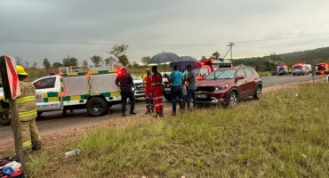 Horrific multi-vehicle accident on Moloto Road leaves one dead, dozens injured