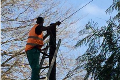 Cosmo City casual workers claim underpayment and unsafe working conditions on the FiberTime project, prompting CCRA to demand transparency and accountability from contractors and committee members.