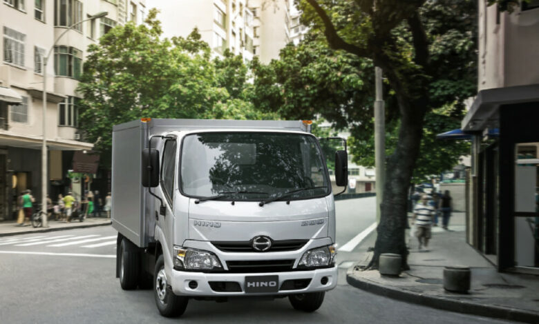 Hino 200