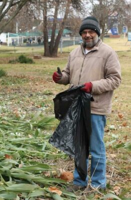 Danny Stemmet helps at the clean-up. Photo: Nicholas Zaal
