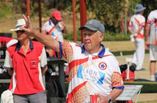 Colin Williams signals to his teammates. Photo: Nicholas Zaal