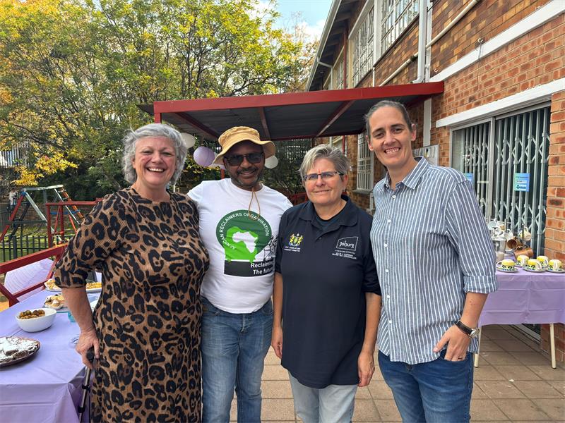 Blairgowrie residents gathered for a joyful celebration honouring police, firefighters, reclaimers, and more during the suburb’s first Blairgowrie Day.