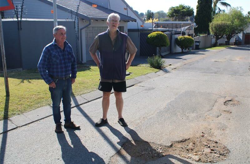 Kelly Park residents in Randpark Ridge want JRA to complete the work on Patrys Road, after they patched some of the bigger potholes, but left the small ones, which they know will grow over time.