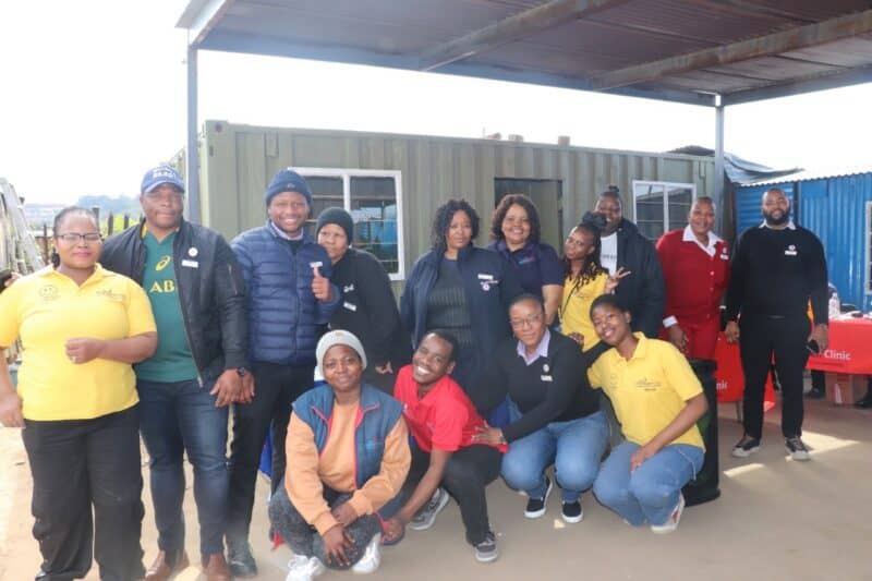 Vukuzenzele Community Centre in Kya Sand got a special visit from the Witkoppen Clinic on Mandela Day