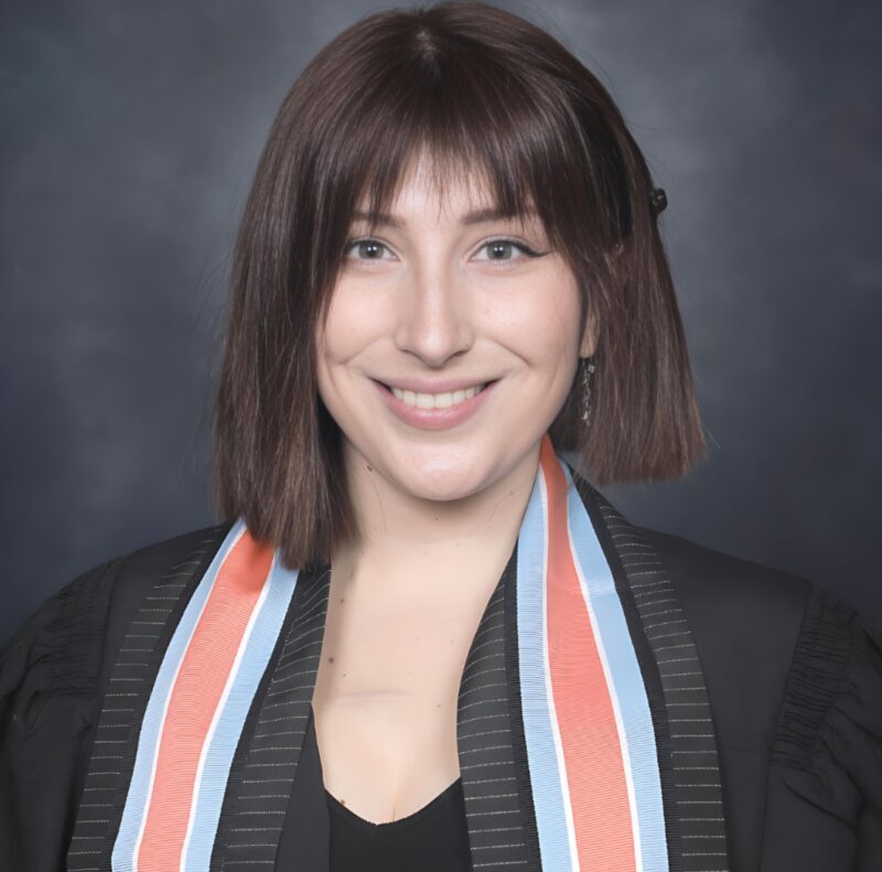 Even though Hanna Carpel began her tertiary studies in 2020, plagued by Covid-19 pandemic, the loss of her father, and a cancer diagnosis, she still triumphed, walking the stage at her graduation recently.