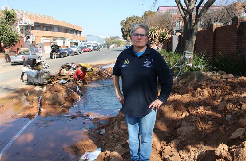 Clean water goes to waste as the burst at the corner of Pretoria Avenue and Harley Street in Ferndale worsens.