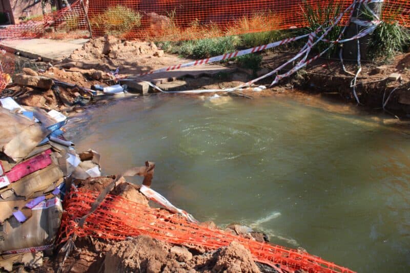 The pipe burst at the corner of Pretoria Avenue and Harley Street in Ferndale continues to leak as JW only half-finished the repairs.