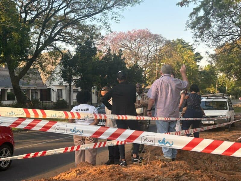 Ramokgopa visited a site on the corner of Gordon and McKay Avenue, where a hole was left open by Joburg Water.
