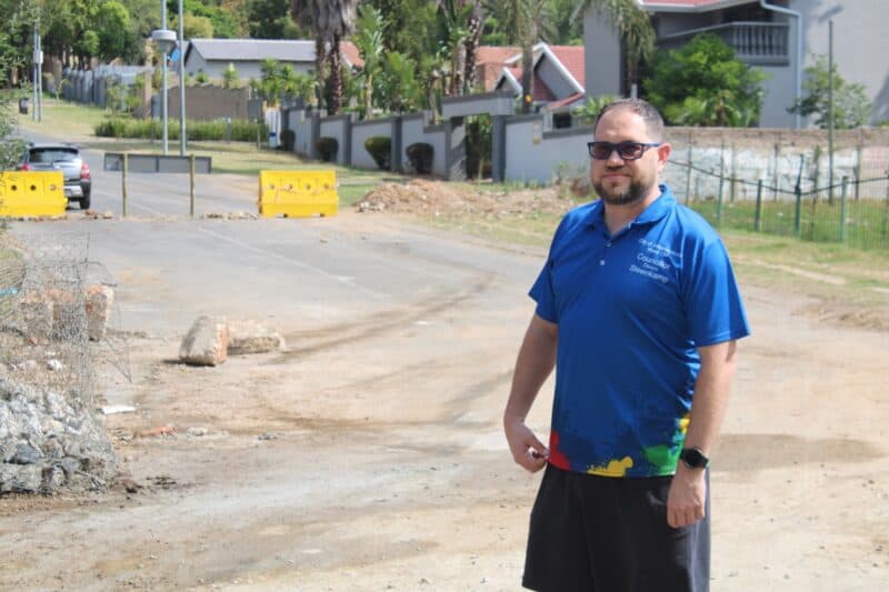 Ward 134 councillor Devon Steenkamp urges residents to continue to sign the petition, before the close at the end of October.