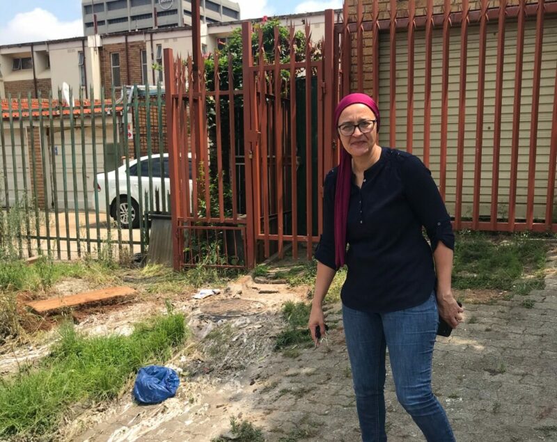 Ward 98 councillor Beverley Jacobs was on site on Duchess Street in Windsor East. Photo: Mthulisi Lwazi Khuboni