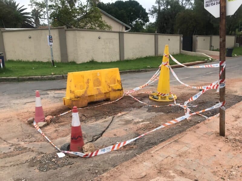 An ignored sinkhole next to the Trinityhouse Randpark Ridge School, causes frustration for residents and motorists.